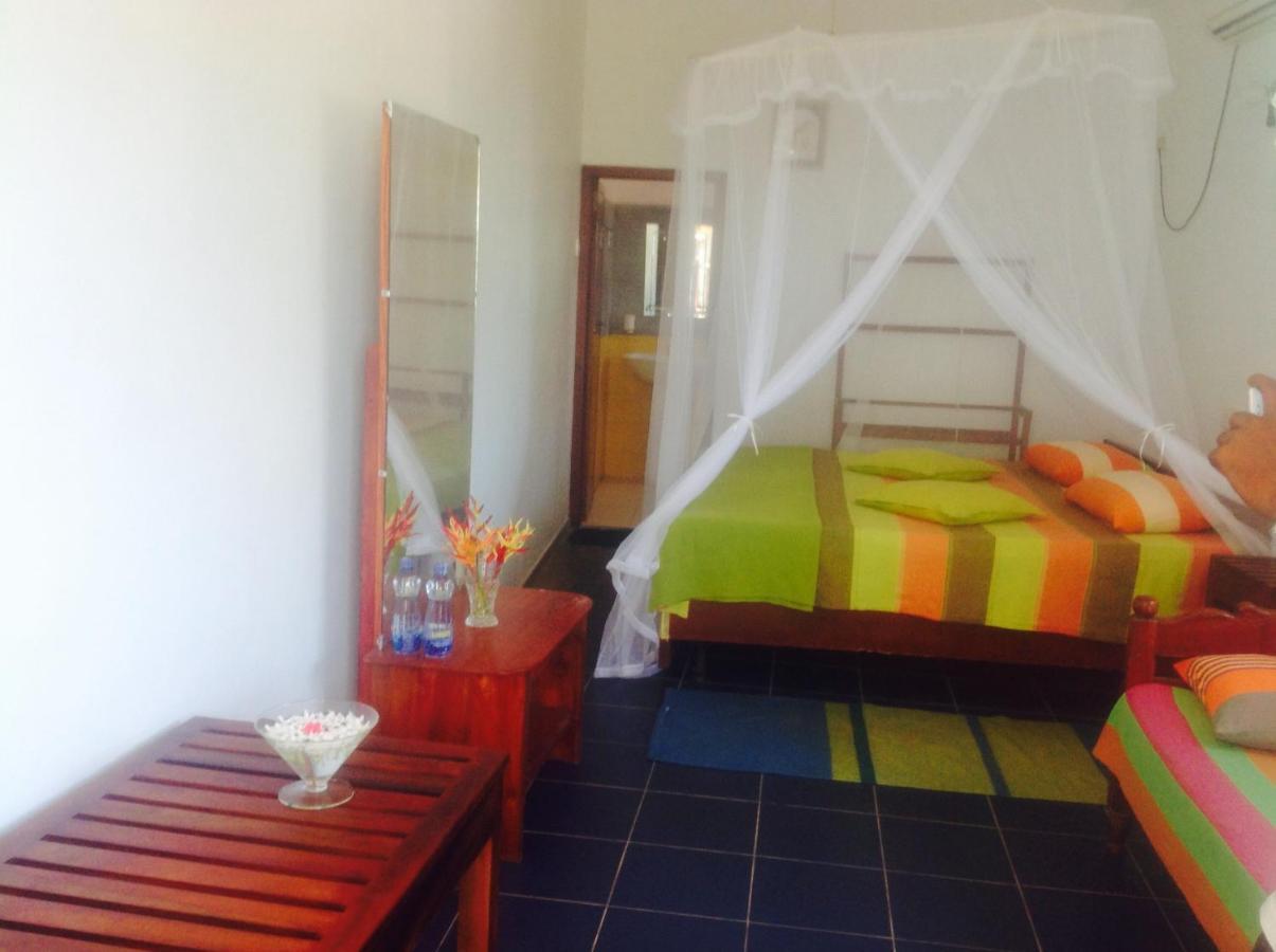 Samans Guesthouse Tangalle Eksteriør billede